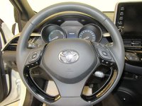 Toyota C-HR Ibrida 1.8 Hybrid E-CVT Active Km 0 in provincia di Firenze - LEXUS FIRENZE NORD - BI AUTO - Via S. Morese  9 img-10