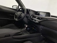 Lexus UX Benzina Hybrid Premium 250H MY19 Usata in provincia di Bari - LEXUS BARI - AMICAR - S.S. 96 Km 119 780 img-8