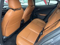 Lexus UX Ibrida Hybrid Premium Usata in provincia di Roma - LEXUS ROMA SUD - ZEROCENTO - Viale dell'Arte  20 img-7