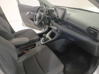 Toyota Yaris Ibrida 1.5 Hybrid 5 porte Trend Usata in provincia di Salerno - Center - Via delle Calabrie  22 img-8