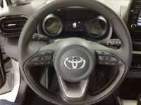 Toyota Yaris Cross Ibrida 1.5 Hybrid 5p. E-CVT Active Km 0 in provincia di Salerno - Center - Via delle Calabrie  22 img-10