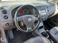 Volkswagen Golf Benzina Golf Plus 1.6 16V FSI Comfortline Usata in provincia di Cosenza - Suriano Esse Auto Sas img-5