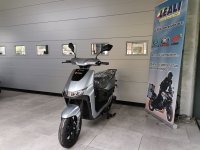 Yadea T9L Elettrica T9L PLUS  2.100w Doppia Batteria Nuova in provincia di Brescia - Auto Leali 1 img-10