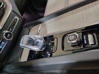 Volvo XC60 Ibrida T8 Recharge Plug-in Hybrid AWD Inscription  --  Polestar Engineered Optimization Usata in provincia di Ferrara - Cavour 1 Srl img-15