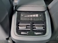 Volvo XC60 Diesel/Elettrica B4 (d) AWD automatico Ultimate Dark Nuova in provincia di Ferrara - Cavour 1 Srl img-16