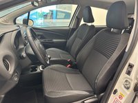 Toyota Yaris Benzina 1.0 5 porte Lounge Usata in provincia di Cuneo - Fuji Auto - Via Valle Maira 44  S.S. 22 img-6