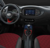 Toyota Aygo X Benzina 1.0 VVT-i 72 CV 5p. Undercover Usata in provincia di Modena - D&G MOTORS TOYOTA - Carpi img-1