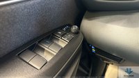Toyota Yaris Benzina 1.0 5 porte Dynamic Usata in provincia di Catanzaro - Bencivenni Auto - Viale Magna Grecia 180 img-12