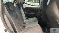 Toyota Aygo Benzina 1.0 VVT-i 72 CV 5 porte x-cool Usata in provincia di Catanzaro - Bencivenni Auto - Viale Magna Grecia 180 img-19