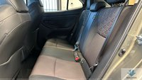 Toyota Yaris Cross Ibrida 1.5 Hybrid 5p. E-CVT AWD-i Lounge Usata in provincia di Catanzaro - Bencivenni Auto - Viale Magna Grecia 180 img-7