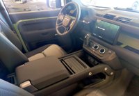 Land Rover Defender Ibrida 110 2.0 Si4 PHEV 404 CV AWD Auto 75th Limited Edit. Nuova in provincia di Rimini - Vernocchi Pesaro img-10