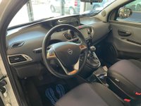 Lancia Ypsilon Ibrida 1.0 FireFly 5 porte S&S Hybrid Gold Usata in provincia di Verona - F.lli Compri Autovetture Srl img-5
