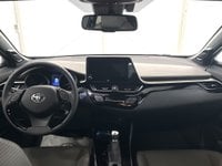 Toyota C-HR Ibrida 2.0 Hybrid E-CVT Lounge Km 0 in provincia di Monza e della Brianza - CITY MOTORS Srl img-7