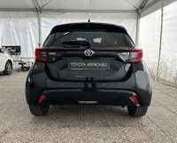 Toyota Yaris Ibrida 1.5 Hybrid 5 porte Lounge Usata in provincia di Monza e della Brianza - CITY MOTORS Srl img-5