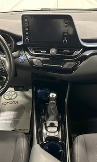 Toyota C-HR Ibrida 2.0 Hybrid E-CVT Trend Usata in provincia di Monza e della Brianza - City Motors Verano img-12