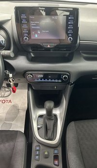 Toyota Yaris Ibrida 1.5 Hybrid 5 porte Trend Usata in provincia di Monza e della Brianza - CITY MOTORS Srl img-12