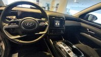 Hyundai Tucson Ibrida 1.6 HEV aut.Exellence Km 0 in provincia di Benevento - Carbone Motors img-10