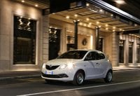 Auto Usate A Salerno | Lancia Ypsilon Iii 2015 1.0 Firefly Hybrid Gold S&S 70Cv