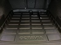 Skoda Octavia Diesel Wagon 2.0 TDI 150 CV SCR DSG Executive Usata in provincia di Reggio Calabria - Concessionario A&V Motori Srl img-16