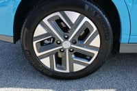 Pkw Hyundai Kona Ev New Ev Fl 64Kwh Xclass + Tt Gebrauchtwagen In Castegnato