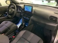 Toyota Yaris Cross Ibrida 1.5 Hybrid 5p. E-CVT AWD-i Adventure Nuova in provincia di Novara - DRIVE TIME S.R.L. img-9