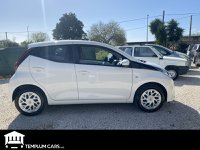 Auto Toyota Aygo Connect 1.0 Business Usate A Latina