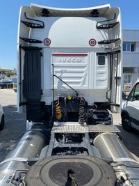 Veicoli-Industriali Iveco As440S46 T/P Lng Trattore Per Semirimorchio Usate A Napoli