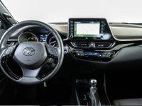 Toyota C-HR Ibrida 2.0 Hybrid E-CVT Lounge Usata in provincia di Foggia - Aquilano Motori - Via Tardio  12 img-9