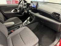 Toyota Yaris Ibrida 1.5 Hybrid 5 porte Trend + Comfort pack Km 0 in provincia di Bergamo - Sarco - Via Bergamo  15 img-4
