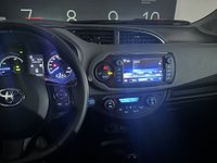 Toyota Yaris Ibrida 1.5 Hybrid 5 porte Active Plus Usata in provincia di Terni - Mg Motors - Via Bruno Capponi 40 img-13