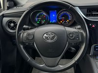Toyota Auris Ibrida 1.8 Hybrid Lounge con finanziamento Usata in provincia di Monza e della Brianza - G.Villa Srl img-10