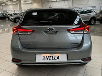 Toyota Auris Ibrida 1.8 Hybrid Lounge con finanziamento Usata in provincia di Monza e della Brianza - G.Villa Srl img-2