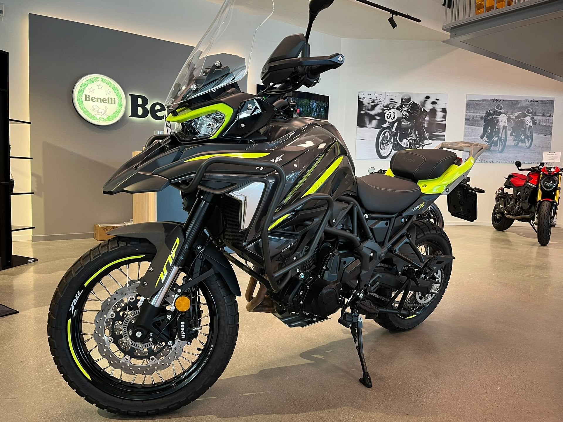 Benelli TRK 702 TRK 702X E5 + AZIENDALE