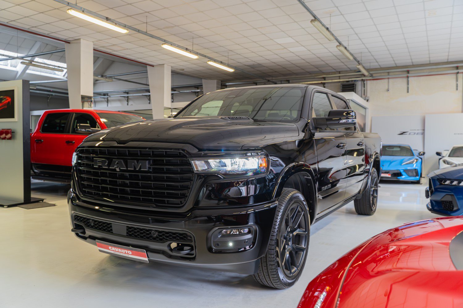 RAM 1500 NUOVO RAM 2025 Laramie Night Premium 3.0L Twin- Turbo 420 CV