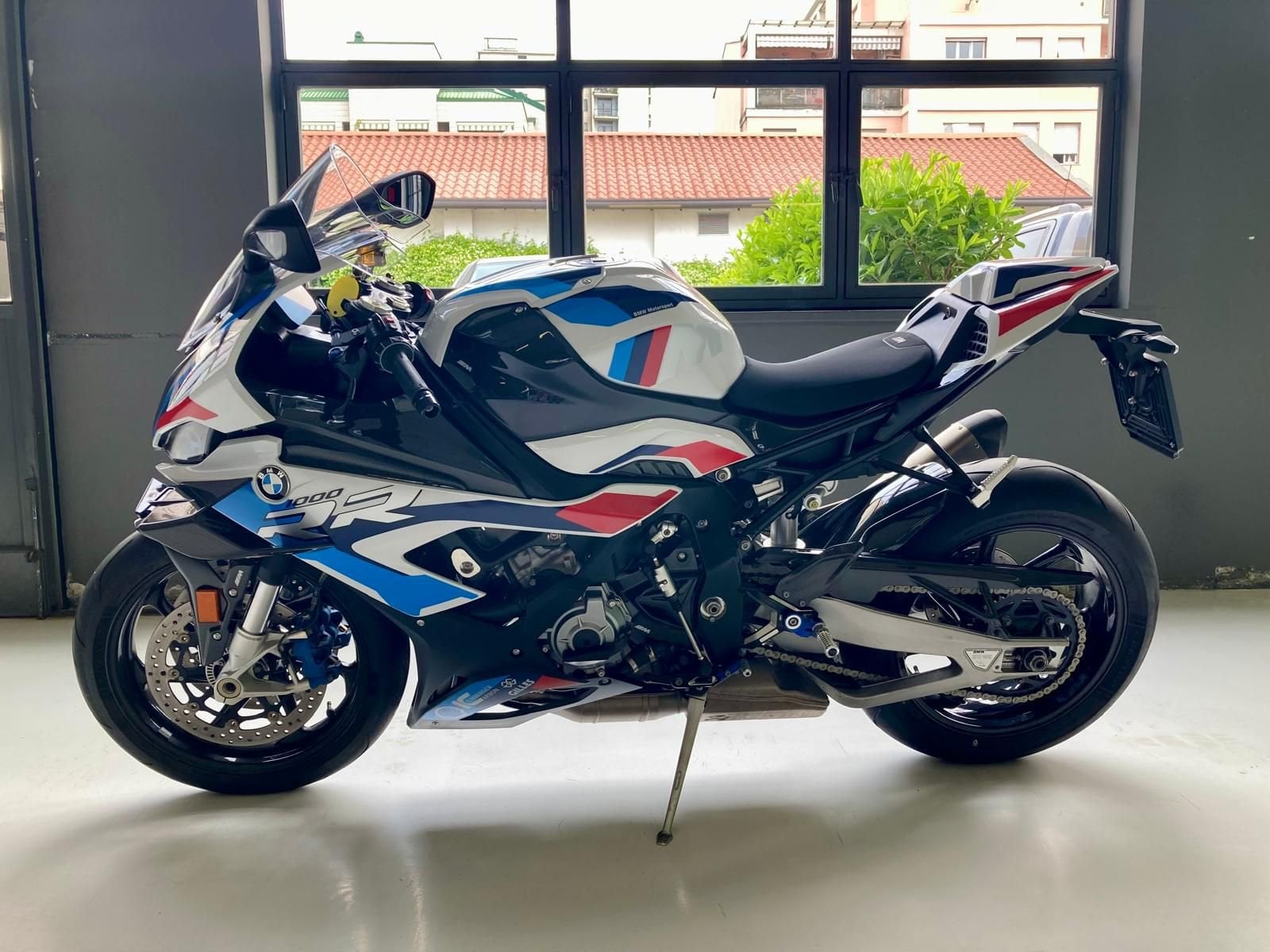 BMW M 1000 RR