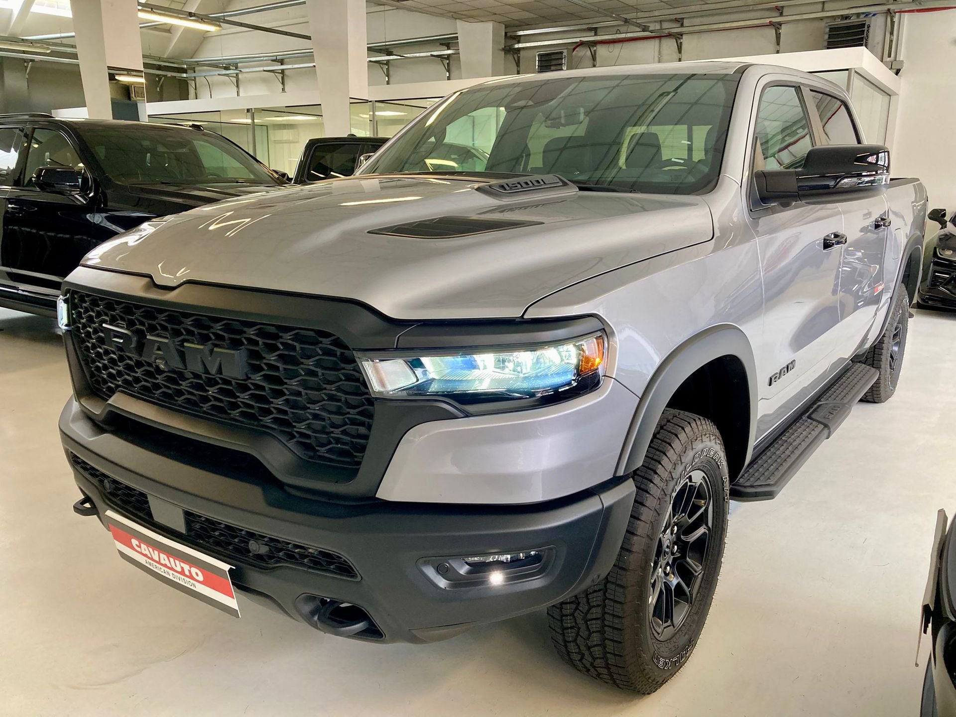 RAM 1500 REBEL PREMIUM 2025 3.0L Twin-Turbo 420 CV RAM 1500 REBEL PREMIUM 2025 3.0L Twin-Turbo 420 CV