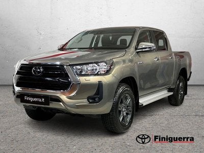 toyota hilux usata