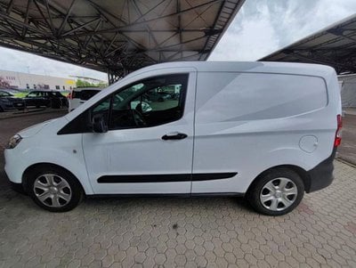 Ford Transit Courier  