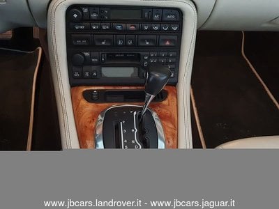 Jaguar XK  
