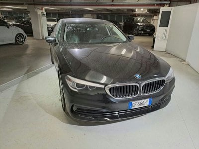 BMW Serie 5 G30 2017 Berlina Diese 520d mhev 48V xdrive Sport auto