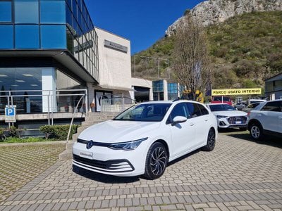 Volkswagen Golf 8 VARIANT 2.0 TDI LIFE 115CV DSG da ripristinare