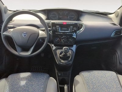 Lancia Ypsilon  