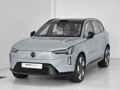 Volvo EX90  