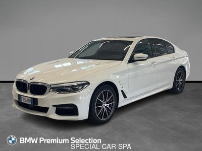 BMW Serie 5 G30 2017 Berlina Benzi 530e xdrive Luxury auto
