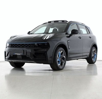 Lynk e Co 01  