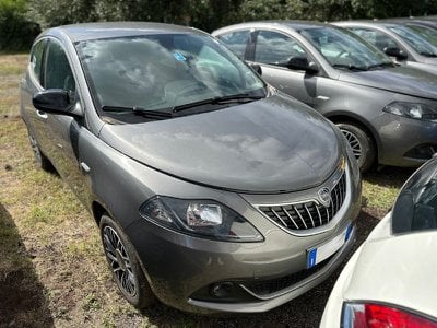 lancia ypsilon