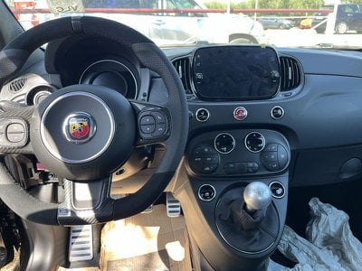 Abarth 695  