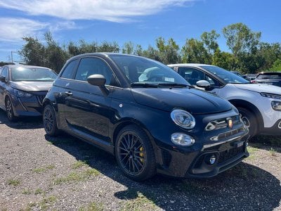 Abarth 695  