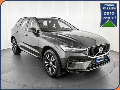 Volvo XC60 XC60 2.0 b4 Momentum Pro auto