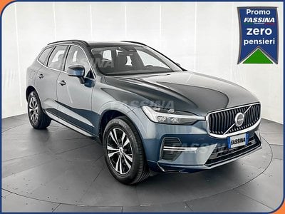 Volvo XC60 B4 D automatico Momentum Pro